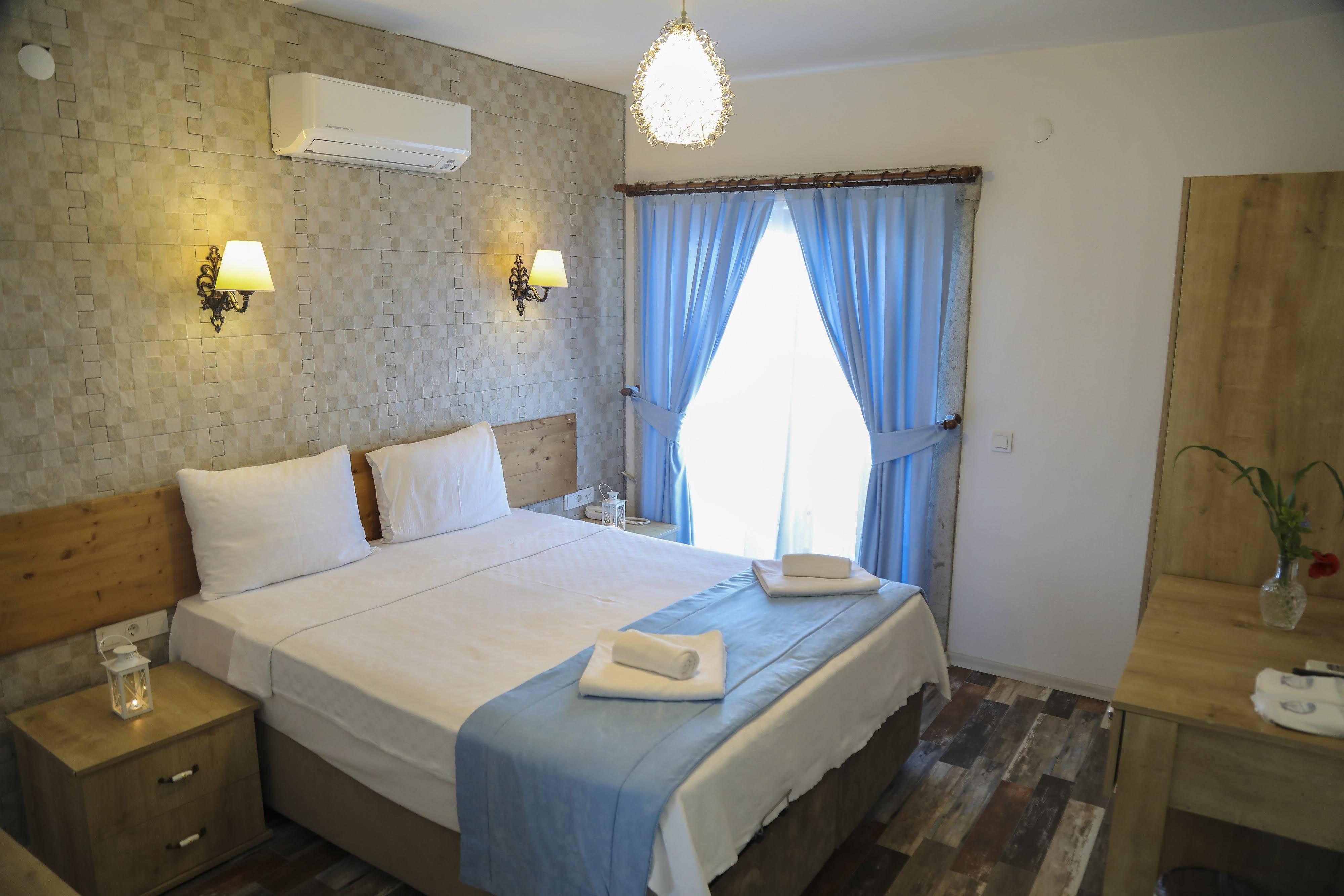Aksu Hotel Alaçatı Exterior foto